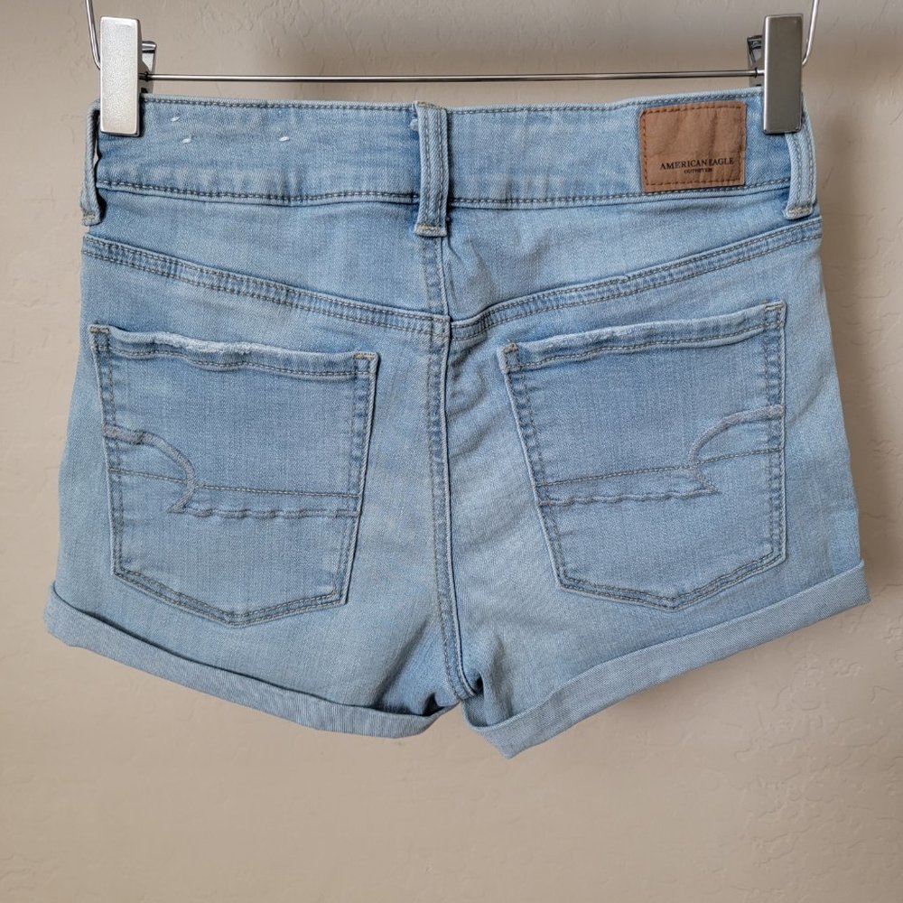 American Eagle Outfitters AEO Hi-Rise Shortie Rolled Cuff Light Wash Denim Short - Picture 8 of 16